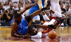 米兰百家乐-步行者队员因脚踝受伤或缺席两周的简单介绍