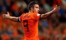 ac米兰官网-英格拉姆爆发难挽狂澜，森林狼末节逆转险胜开拓者