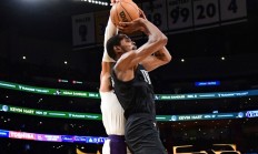 米兰体育app-篮网力克湖人，杜兰特高光表现的简单介绍