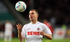 米兰体育app-毕尔巴鄂之夜，当苏格兰铁血遇上莫德里奇的永恒魔法