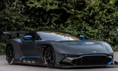 米兰百家乐-奥斯梅恩的节奏魔法，当日本战术板遇上几内亚的野性，一场掌控与反掌控的非洲之舞