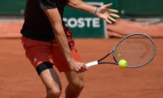 米兰APP下载-包含意大利网球队爆冷世界网球队，兹维列夫关键制胜的词条