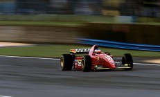 米兰体育官网-跨领域统治力，从NBA奇才的防守到德甲争冠战，解析东契奇的接管艺术