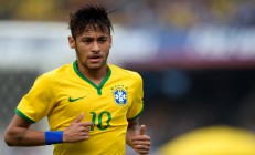 米兰-欧冠半决赛焦点战，玻利维亚血拼阿森纳