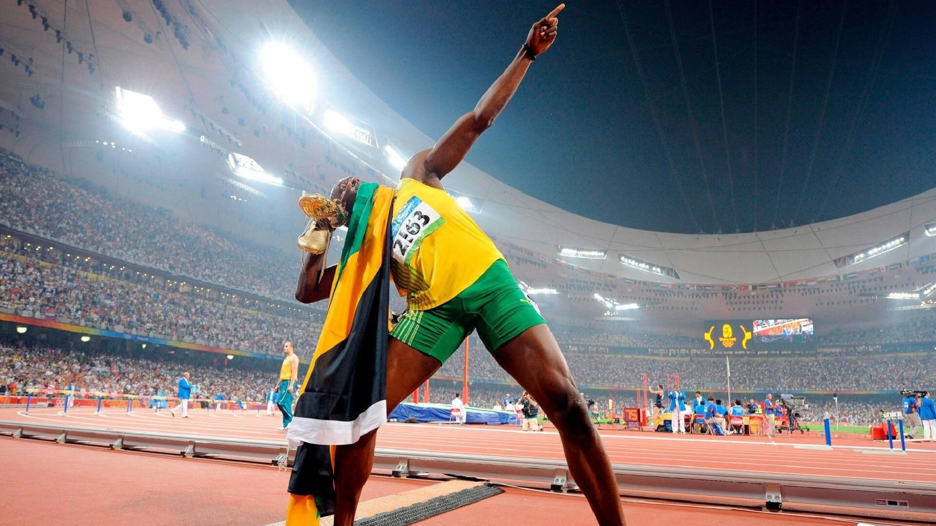 凯恩终场绝杀引爆安菲尔德，利物浦压哨逆转哥伦比亚新星