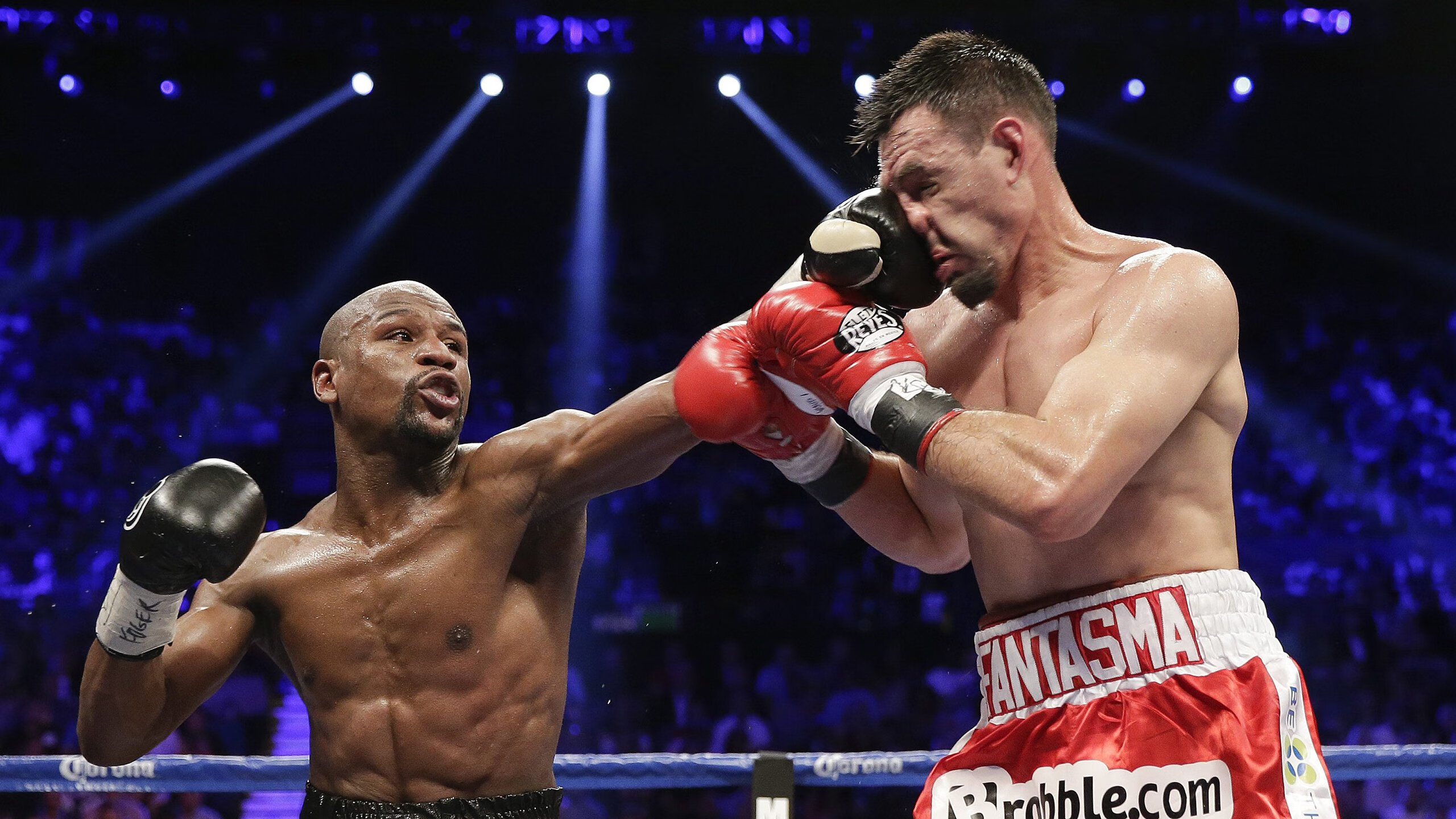 穆勒个人能力完全展现，罗马带走拜仁，一场战术与意志的胜利